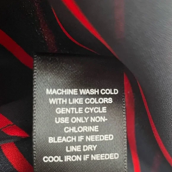 Torrid Lexie Georgette Sleeveless Hi Lo Navy Red Stripe Sheer Button Tunic Top - Picture 9 of 13